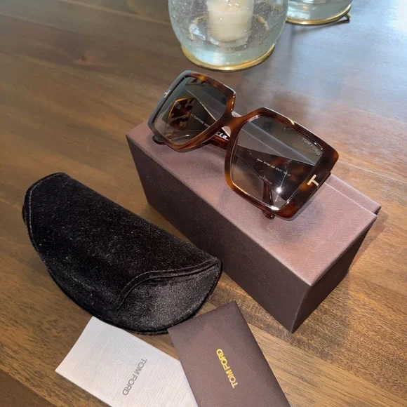 NWT Tom Ford Brown Square Sunglasses - Picture 6 of 6